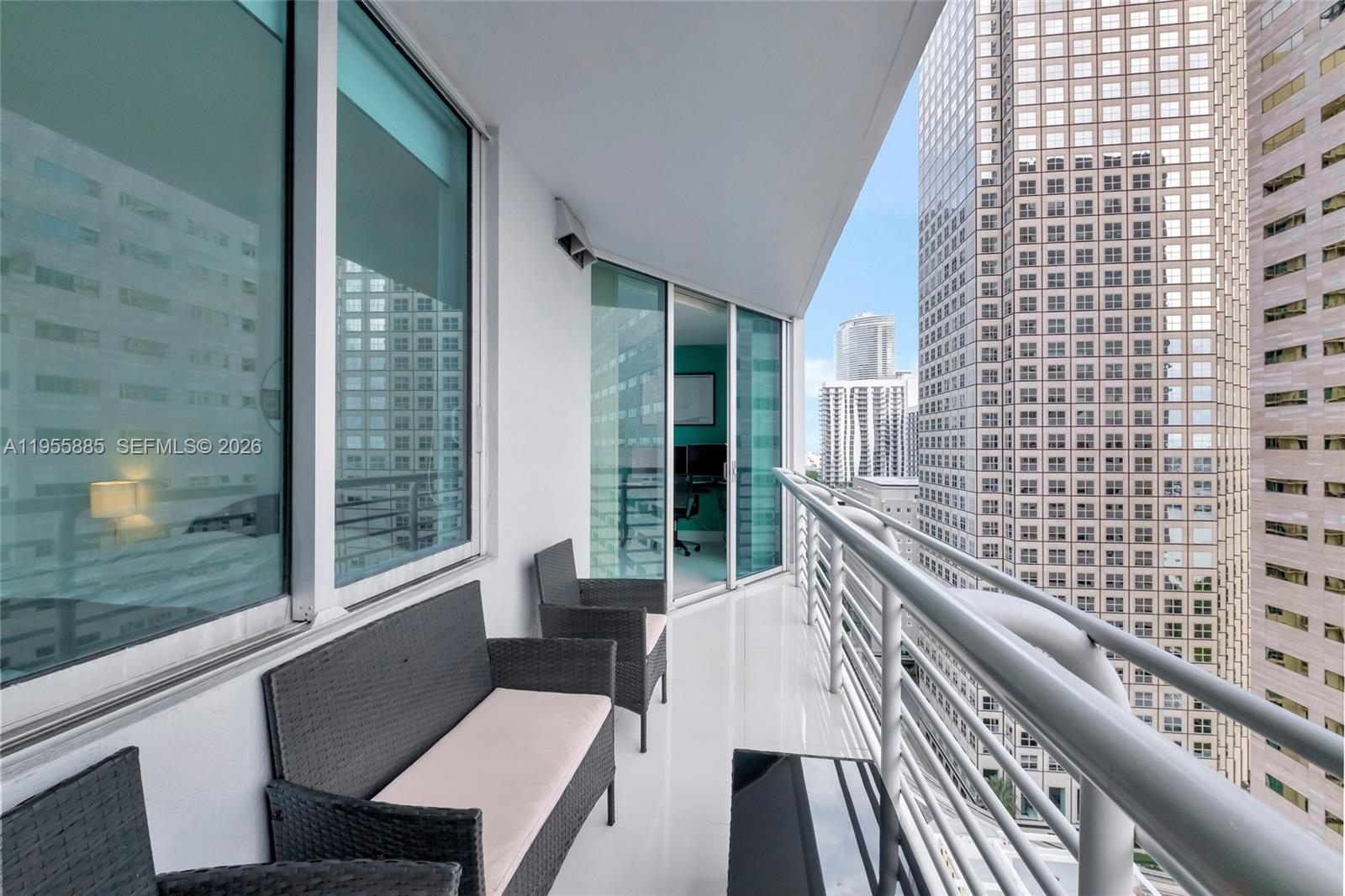 325 S Biscayne Blvd 2616