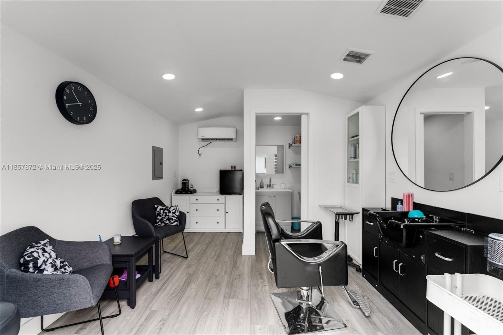 WESTBROOKE 2ND ADDN - Residential