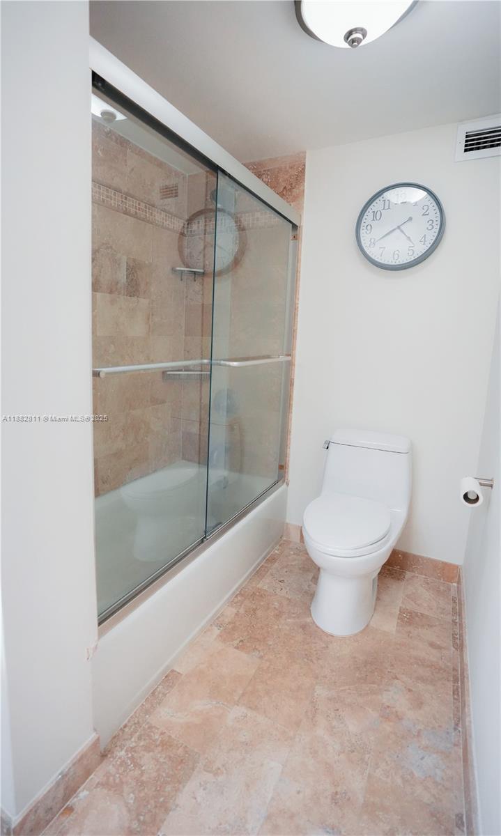 MAISON GRANDE CONDO - Residential Lease