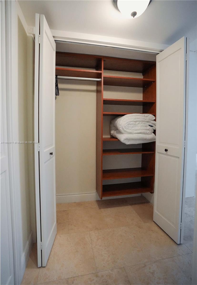 MAISON GRANDE CONDO - Residential Lease