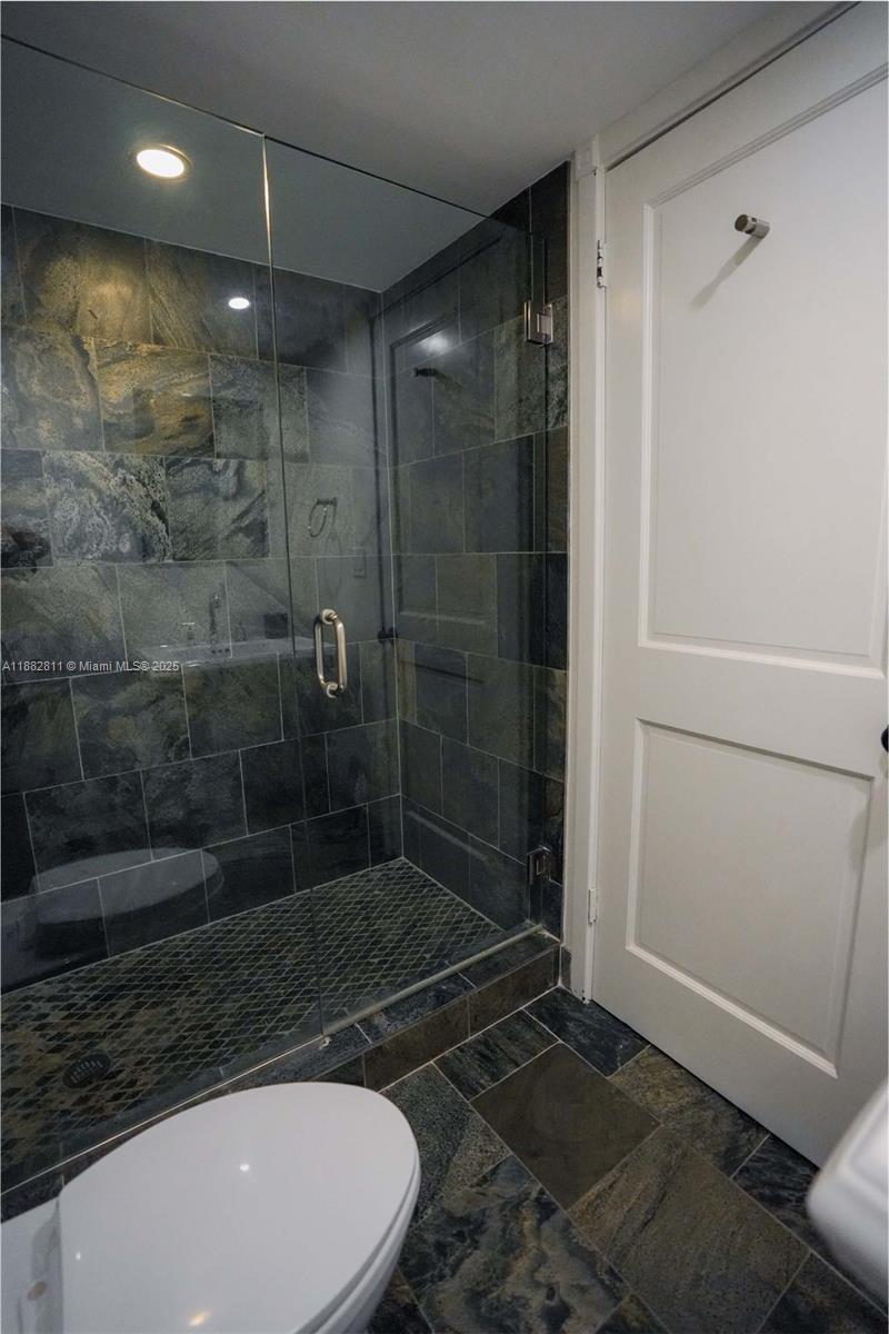 MAISON GRANDE CONDO - Residential Lease