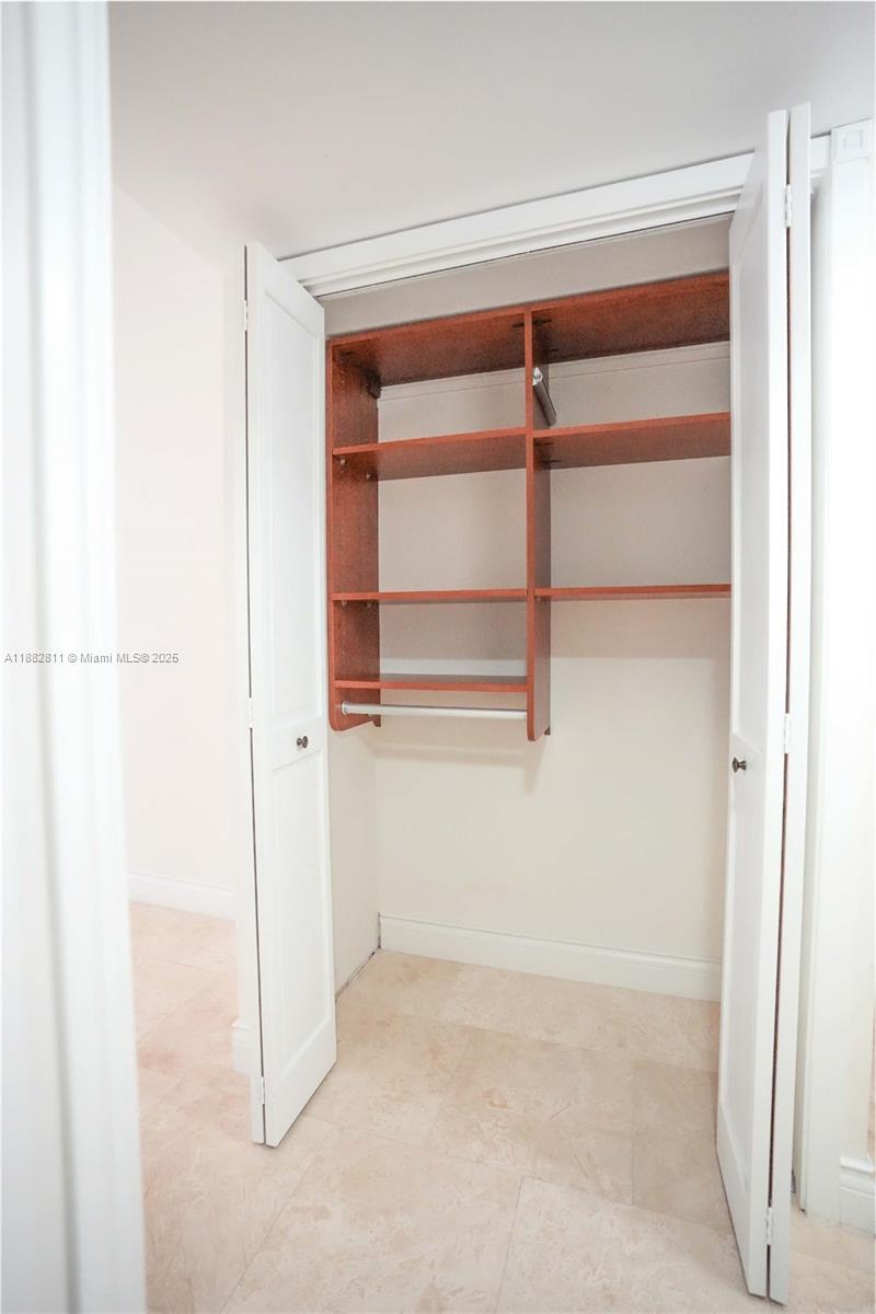 MAISON GRANDE CONDO - Residential Lease