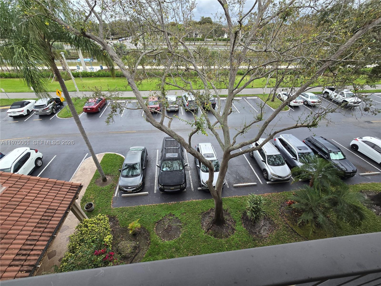 CAMBRIDGE AT CENTURY VILL - Residential