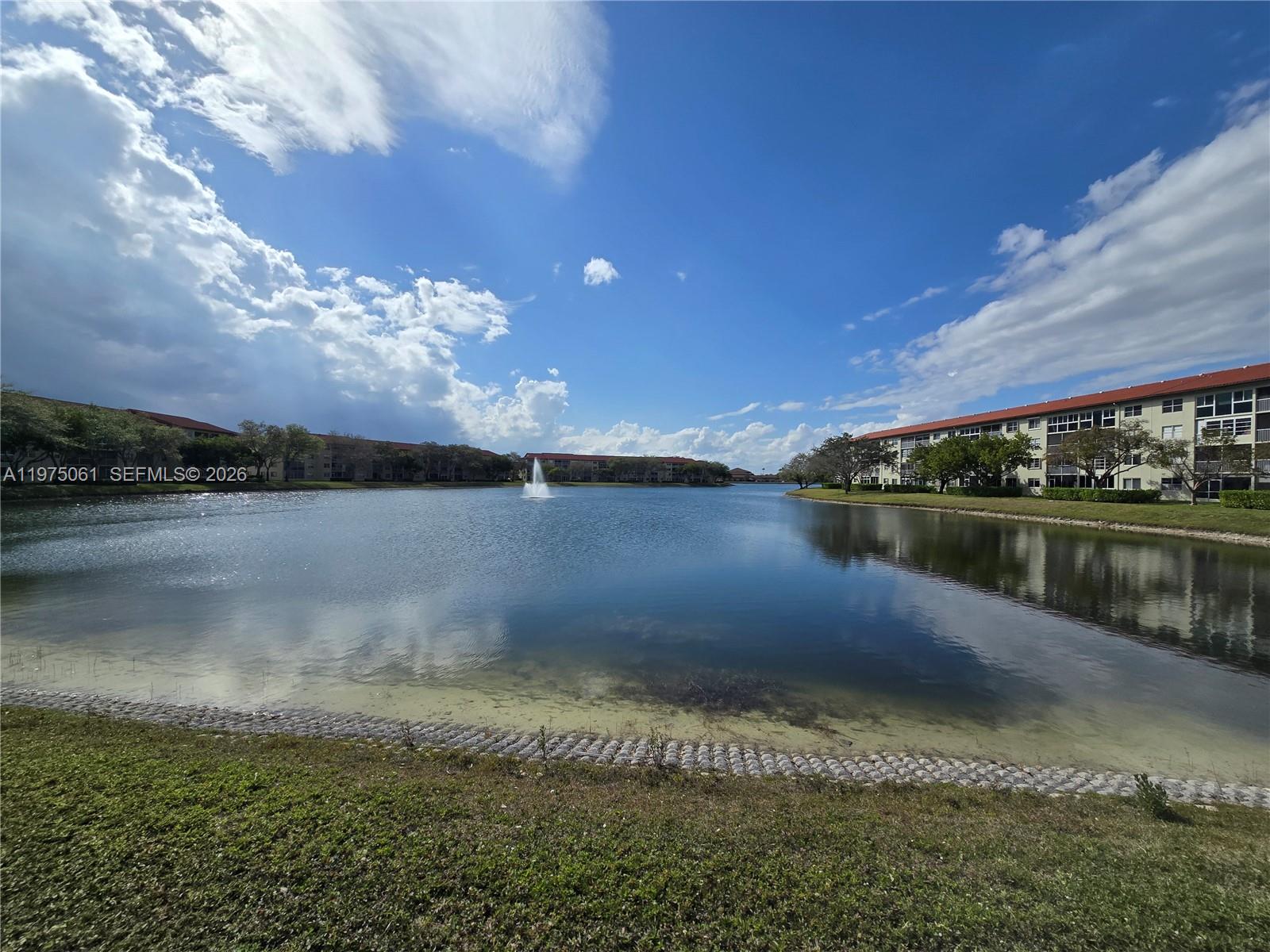 CAMBRIDGE AT CENTURY VILL - Residential