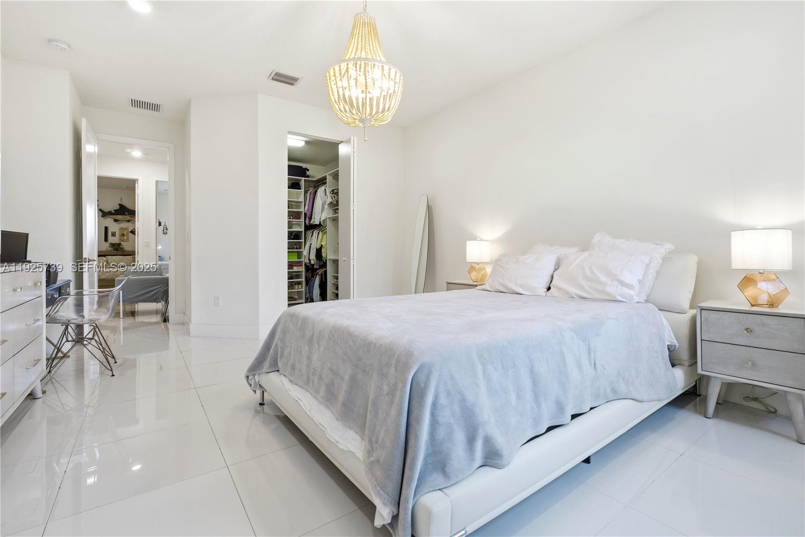 LANDMARK AT DORAL CENTRAL - Residential