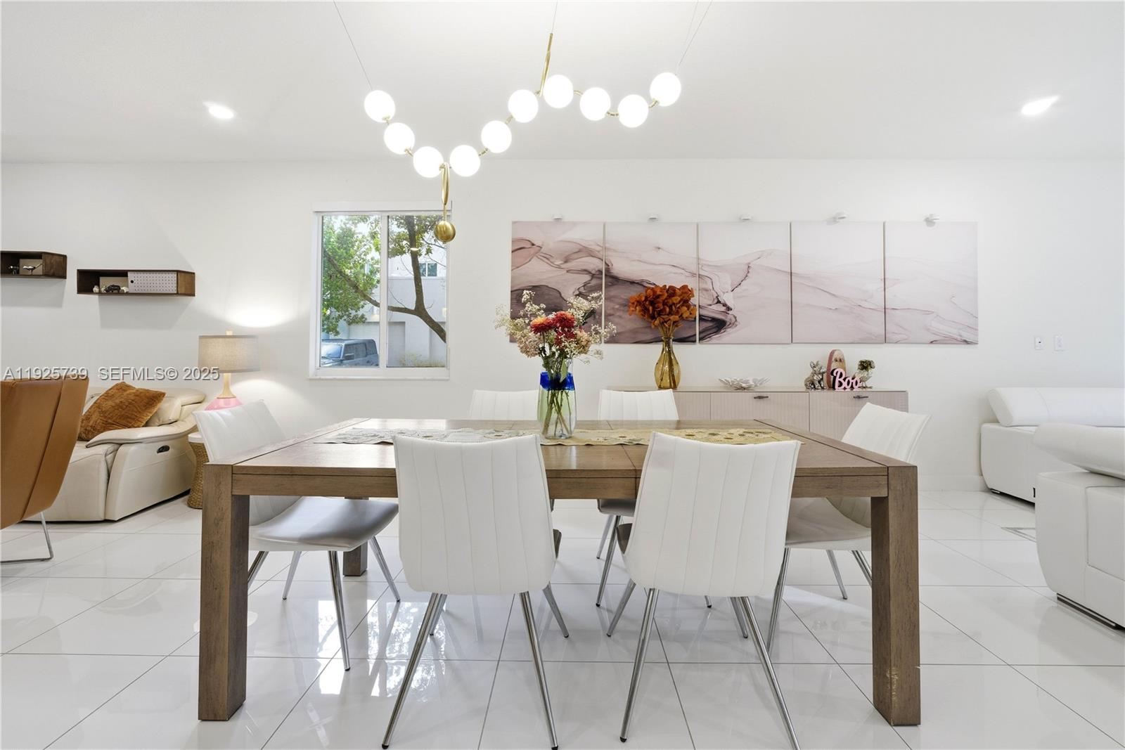 LANDMARK AT DORAL CENTRAL - Residential