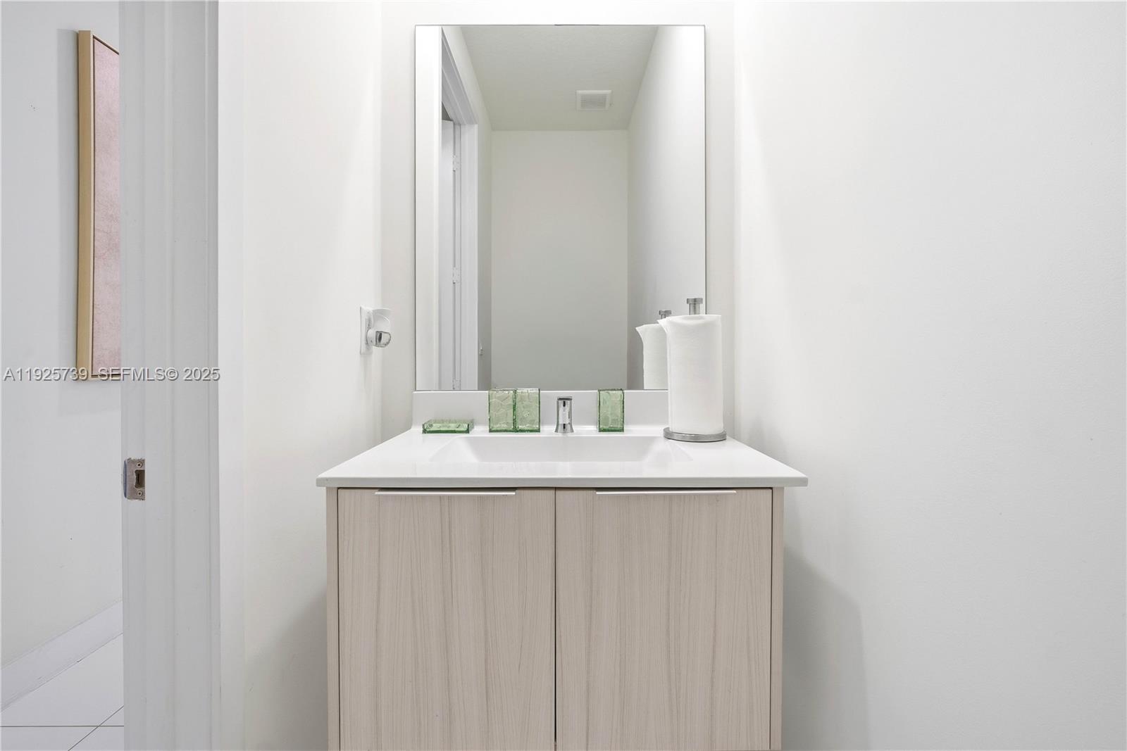 LANDMARK AT DORAL CENTRAL - Residential