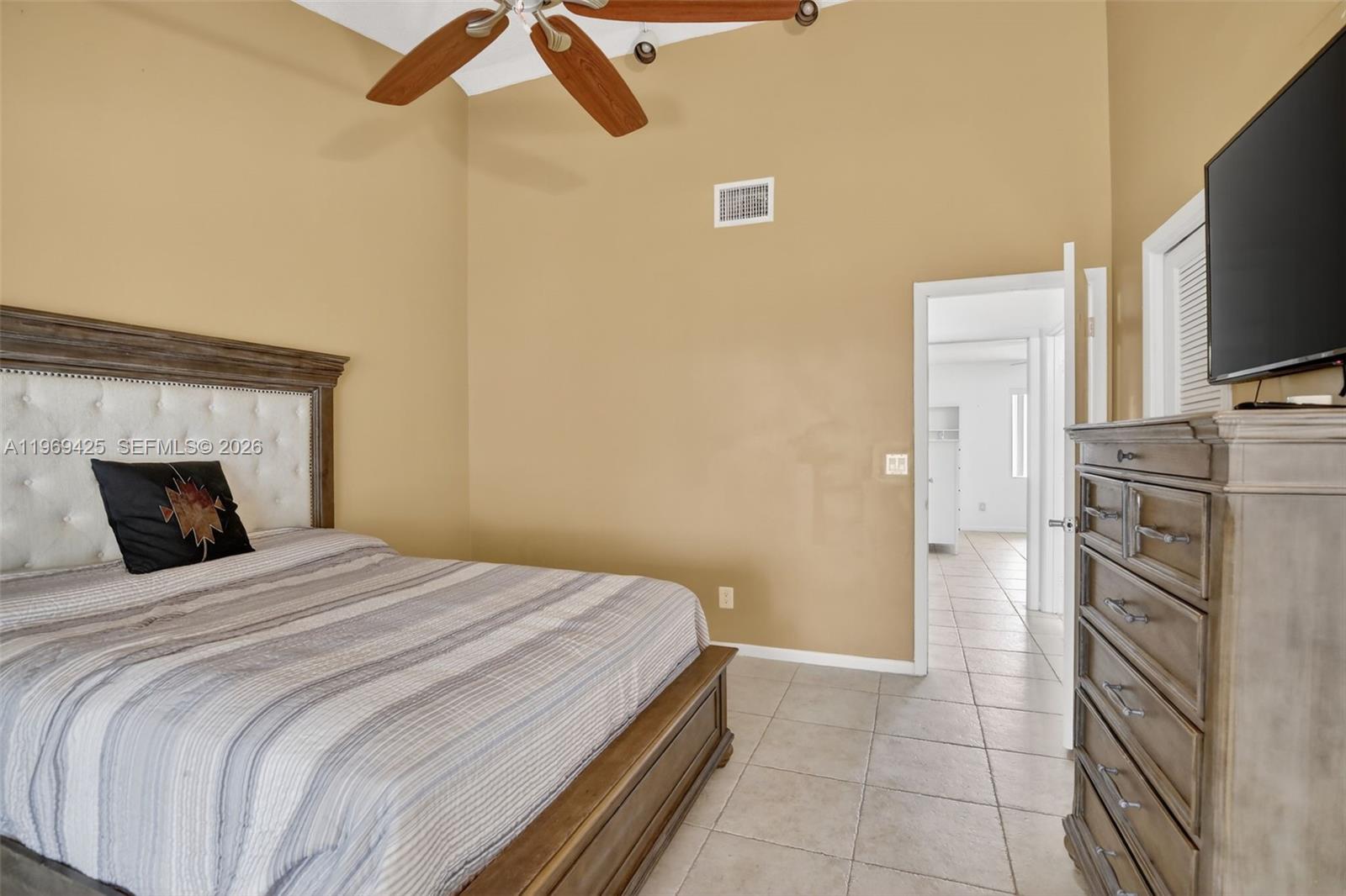 WELLEBY UNIT EIGHT - Residential