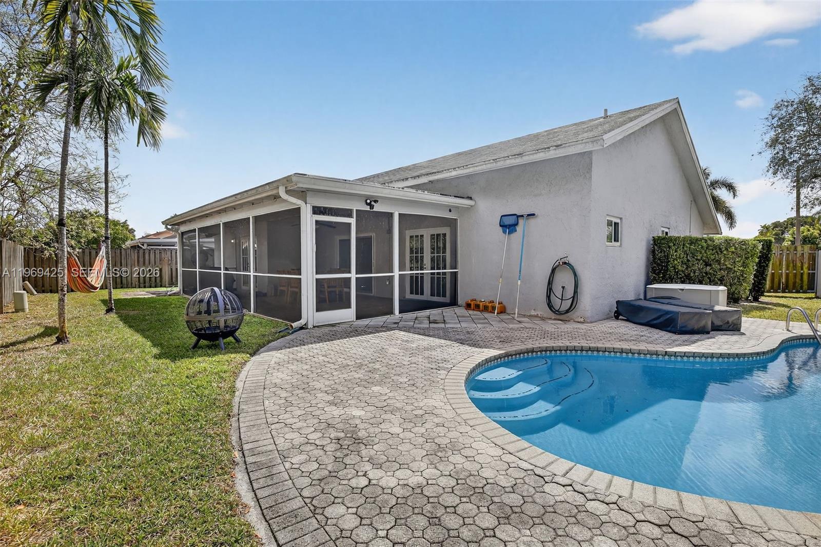 WELLEBY UNIT EIGHT - Residential