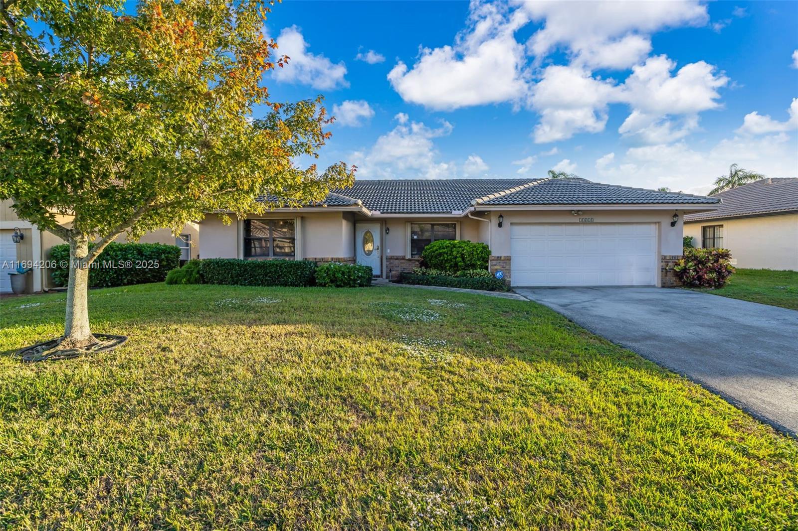 Property for Sale at 10820 Nw 10th Pl, Coral Springs, Broward County, Florida - Bedrooms: 4 
Bathrooms: 2  - $679,999