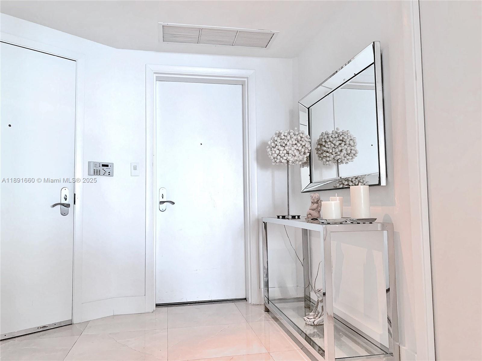 JADE BEACH CONDO - Residential Lease