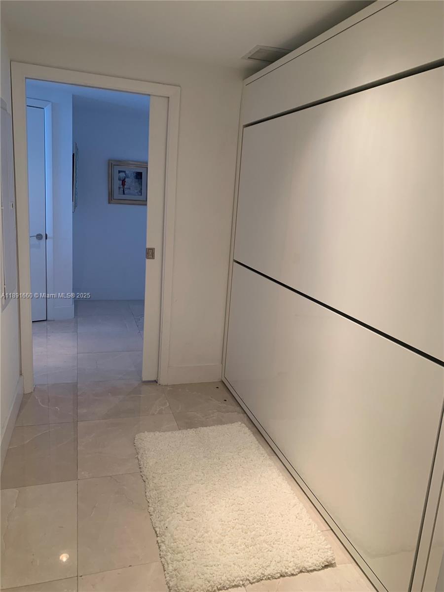 JADE BEACH CONDO - Residential Lease