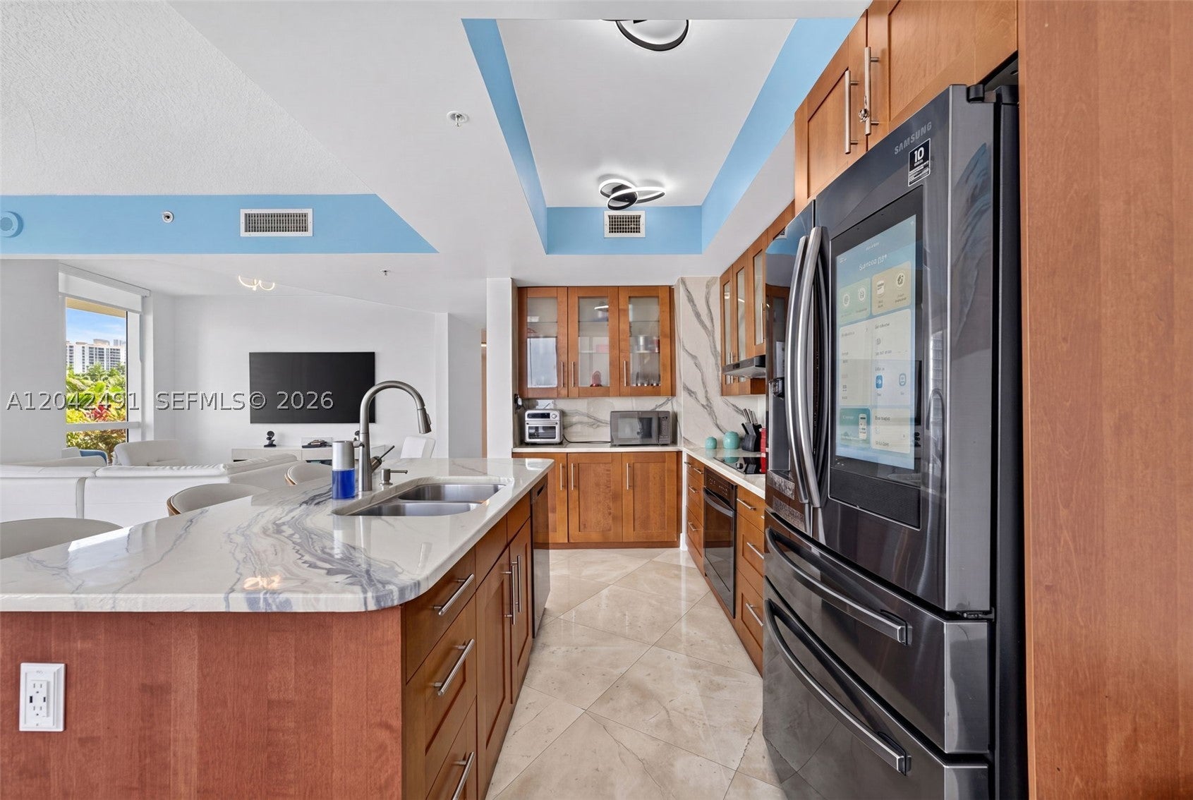 480 NE 30th St 1807, Miami FL 33137