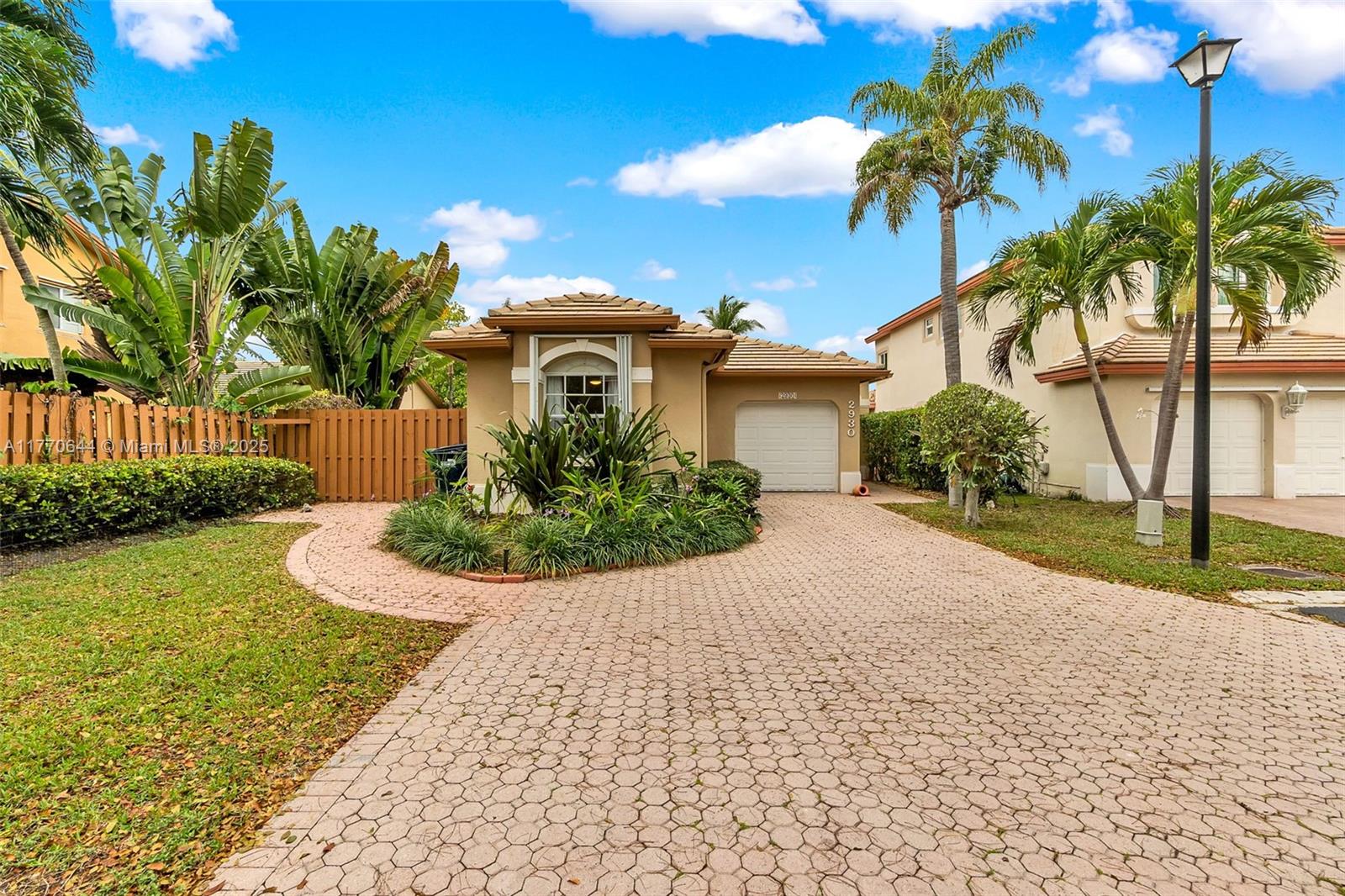 Property for Sale at 2930 Nw 99th Ct, Doral, Miami-Dade County, Florida - Bedrooms: 3 
Bathrooms: 2  - $719,900