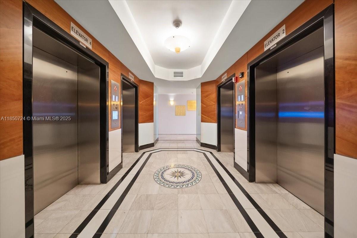 LA GORCE PALACE CONDO - Residential