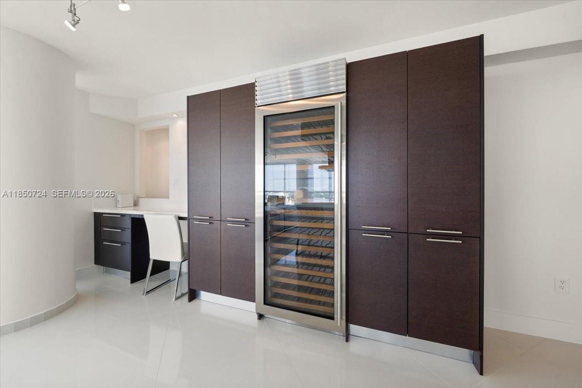 LA GORCE PALACE CONDO - Residential