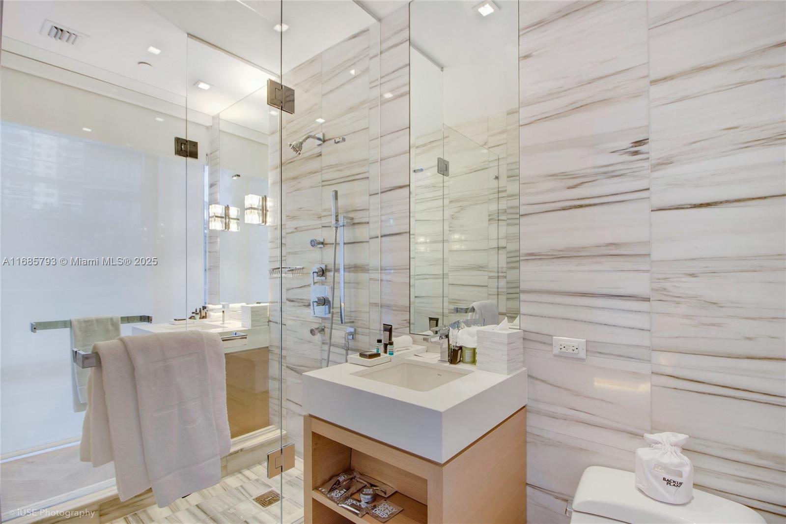 2201 COLLINS AVE CONDO - Residential