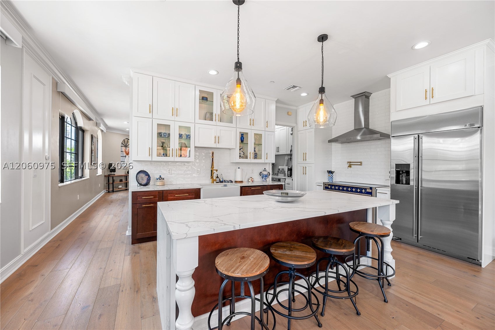 2106 SE 7th St 2106