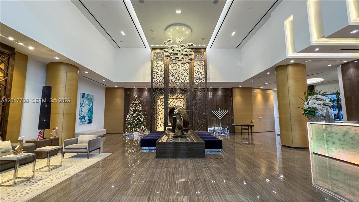 MARINA PALMS RESIDENCES N - Residential