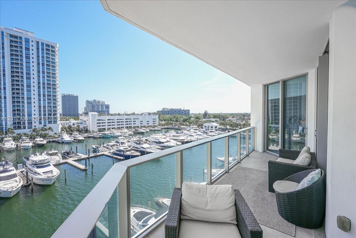 MARINA PALMS RESIDENCES N - Residential