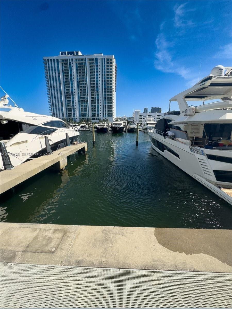 MARINA PALMS RESIDENCES N - Residential