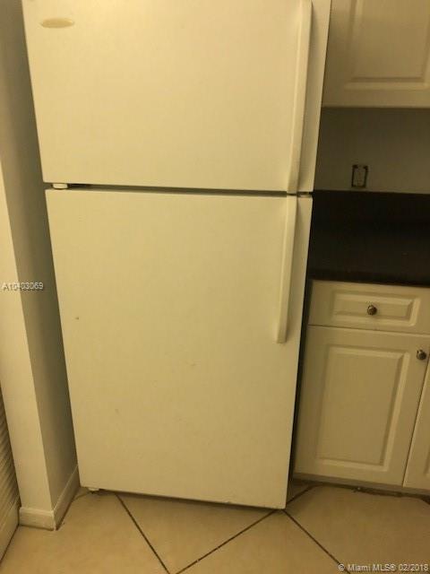 LA VIA CONDO - Residential Lease