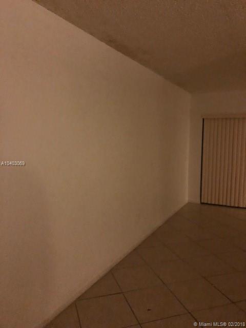 LA VIA CONDO - Residential Lease