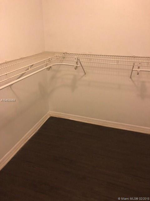 LA VIA CONDO - Residential Lease