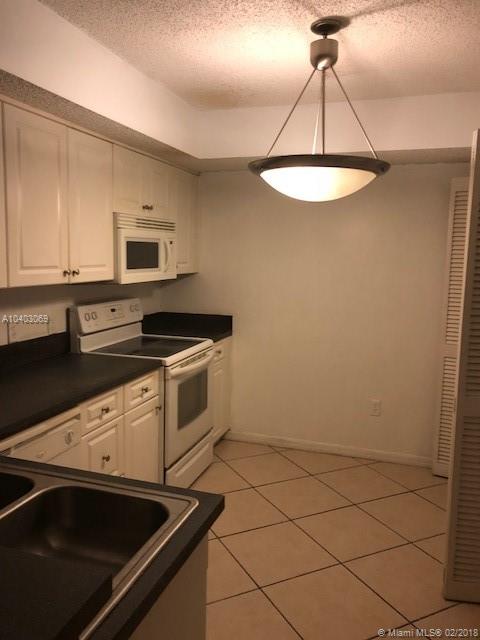 LA VIA CONDO - Residential Lease