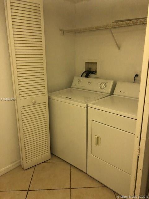 LA VIA CONDO - Residential Lease