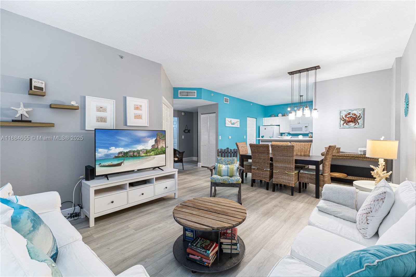 TOWER CONDO AT CITYPLACE - Residential Lease