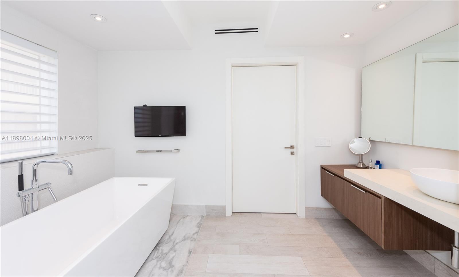 The Ocean Club - Residential