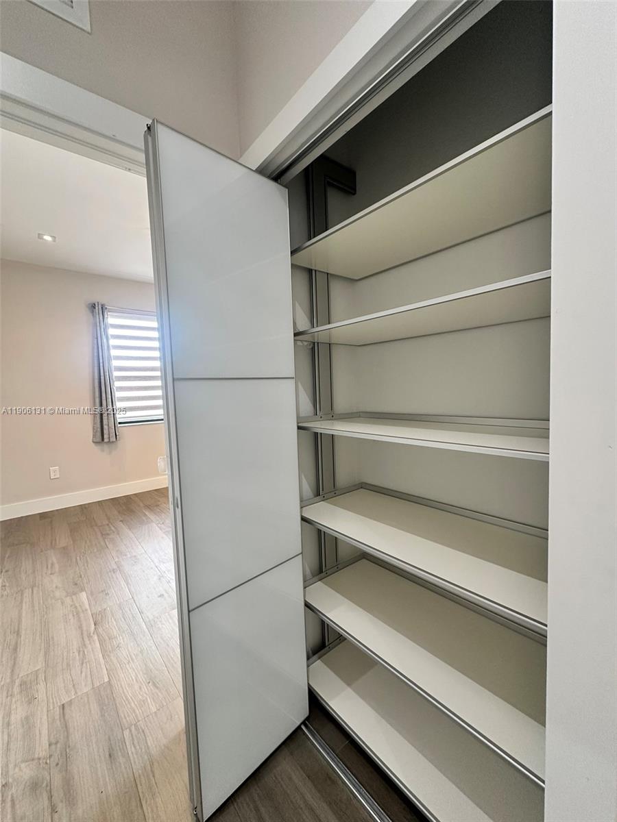 ST MORITZ ESTATES - Residential Lease