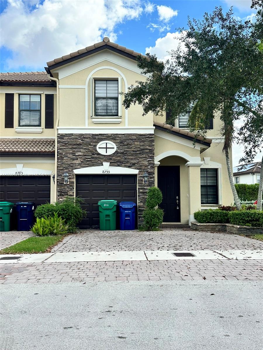 ST MORITZ ESTATES - Residential Lease