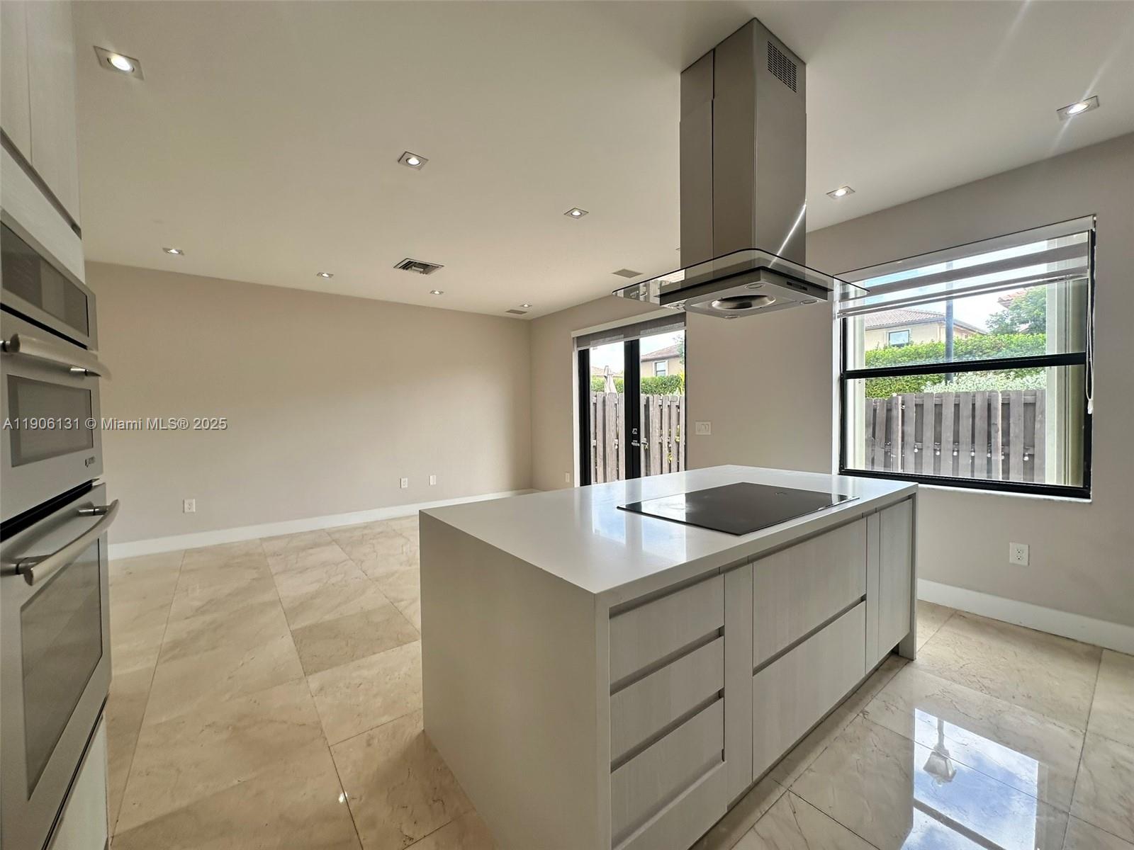 ST MORITZ ESTATES - Residential Lease