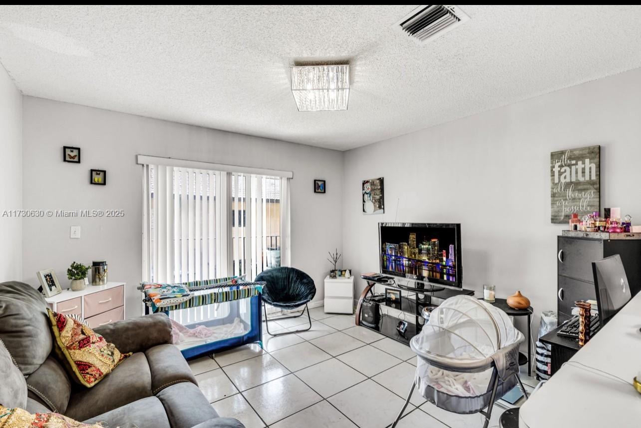 8851 NW 119th St 4303