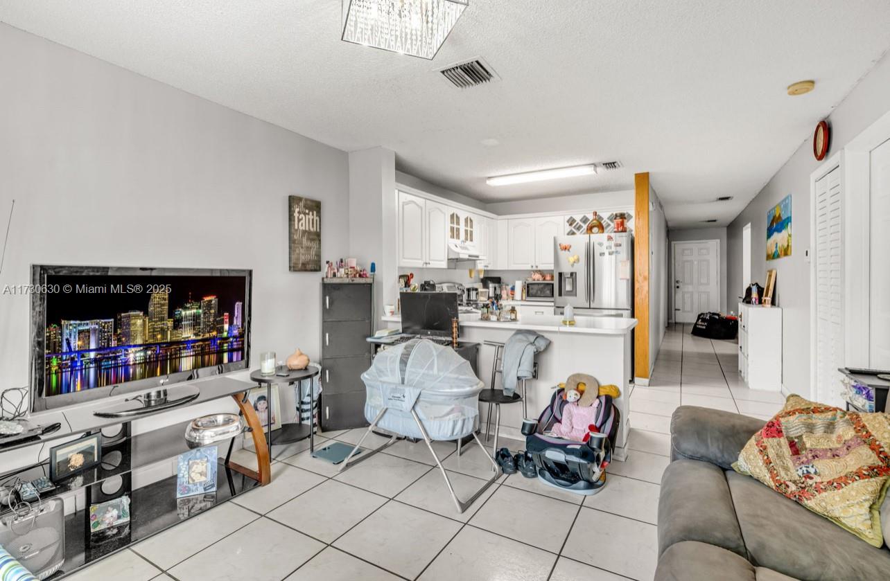8851 NW 119th St 4303