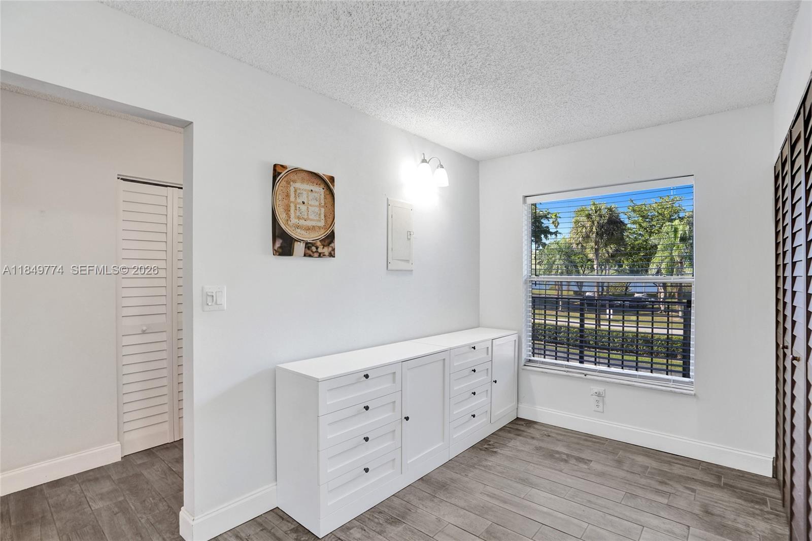 WATERS EDGE TOWERS CONDO - Residential