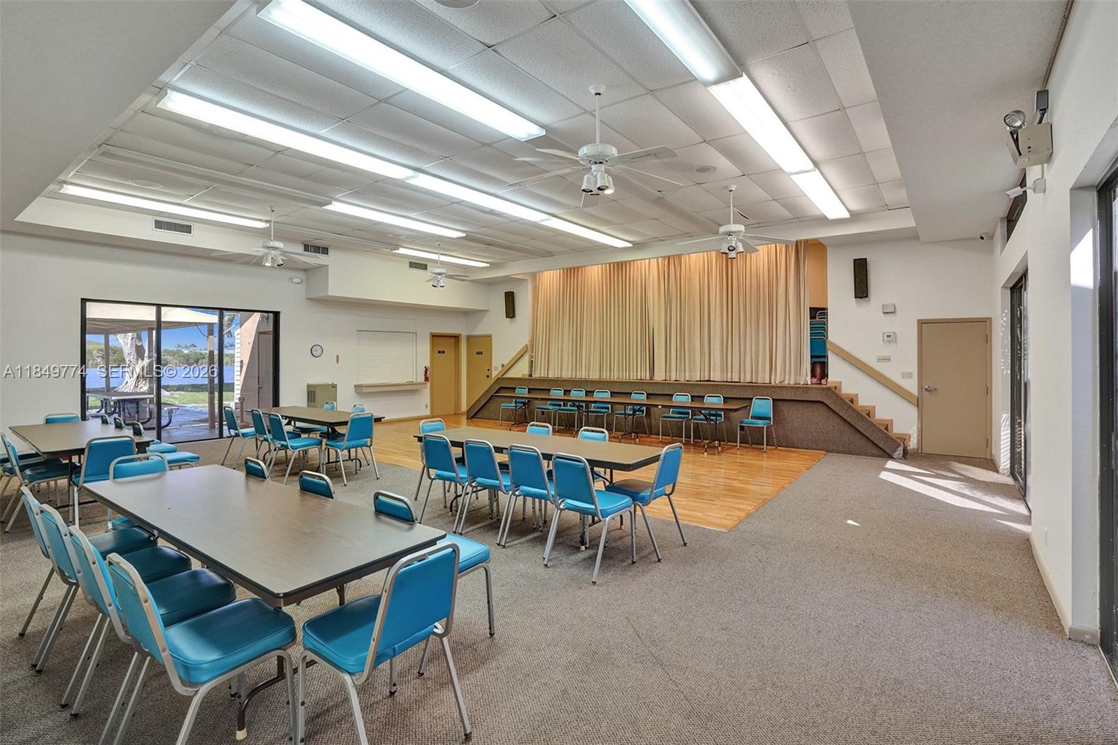 WATERS EDGE TOWERS CONDO - Residential