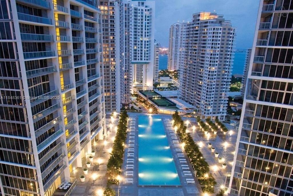 ICONBRICKELL CONDO NO 1 - Residential Lease