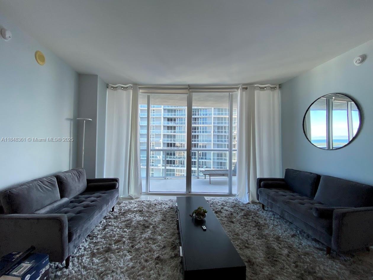 ICONBRICKELL CONDO NO 1 - Residential Lease
