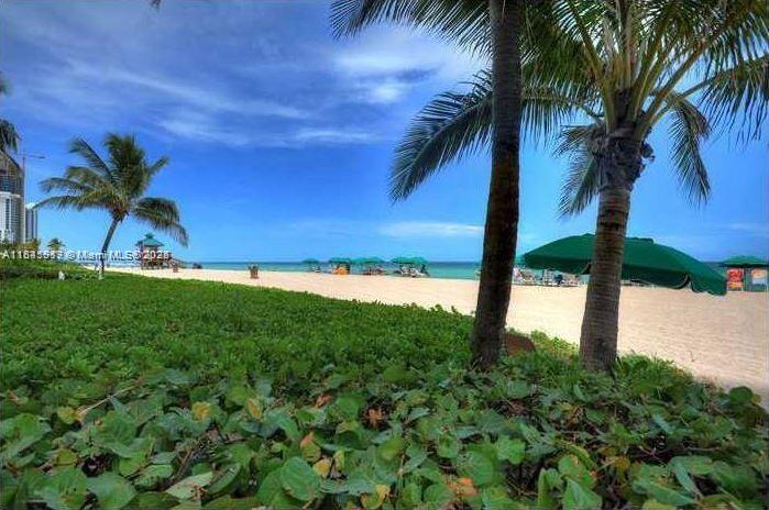 SANDS POINTE OCEAN BEACH - Residential