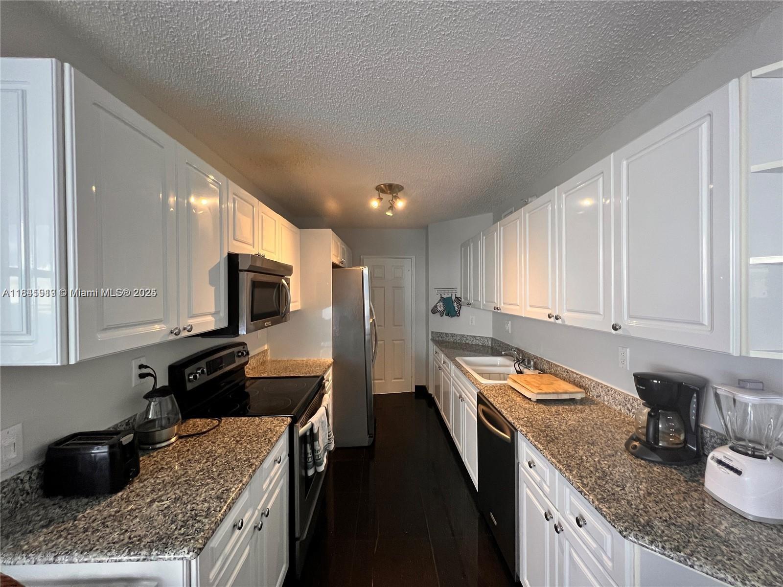 SANDS POINTE OCEAN BEACH - Residential