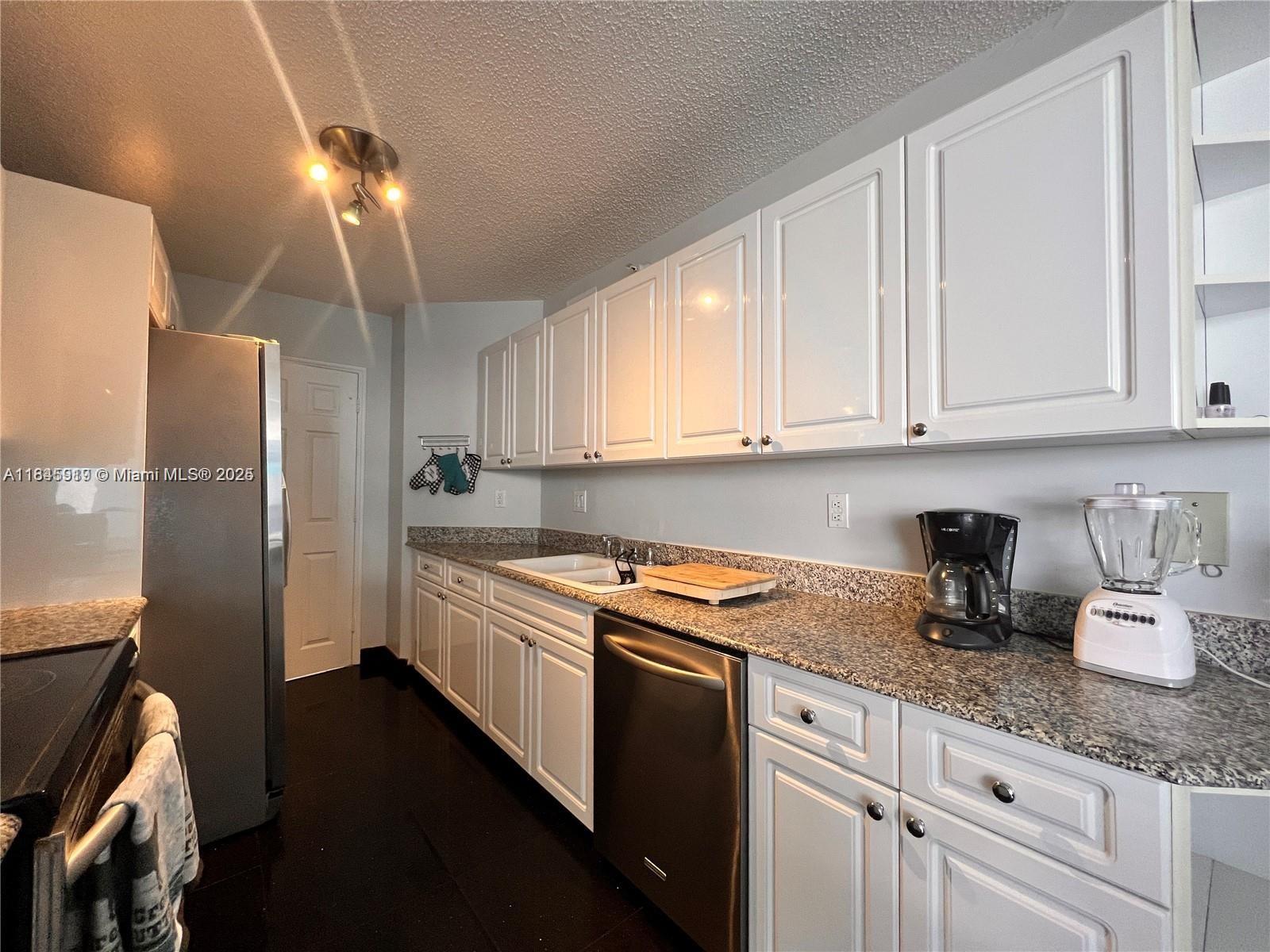 SANDS POINTE OCEAN BEACH - Residential