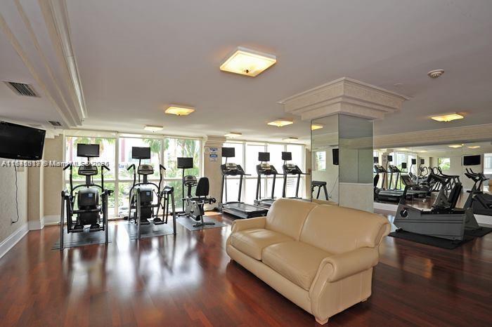 SANDS POINTE OCEAN BEACH - Residential