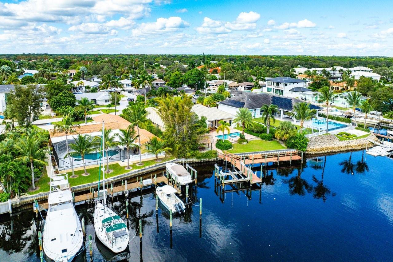 PARADISE PORT - Residential