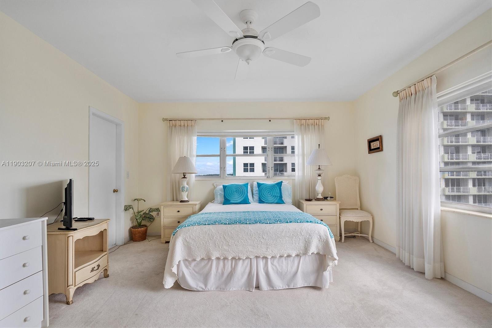 CORAL SEA TOWERS CO-OP - Residential