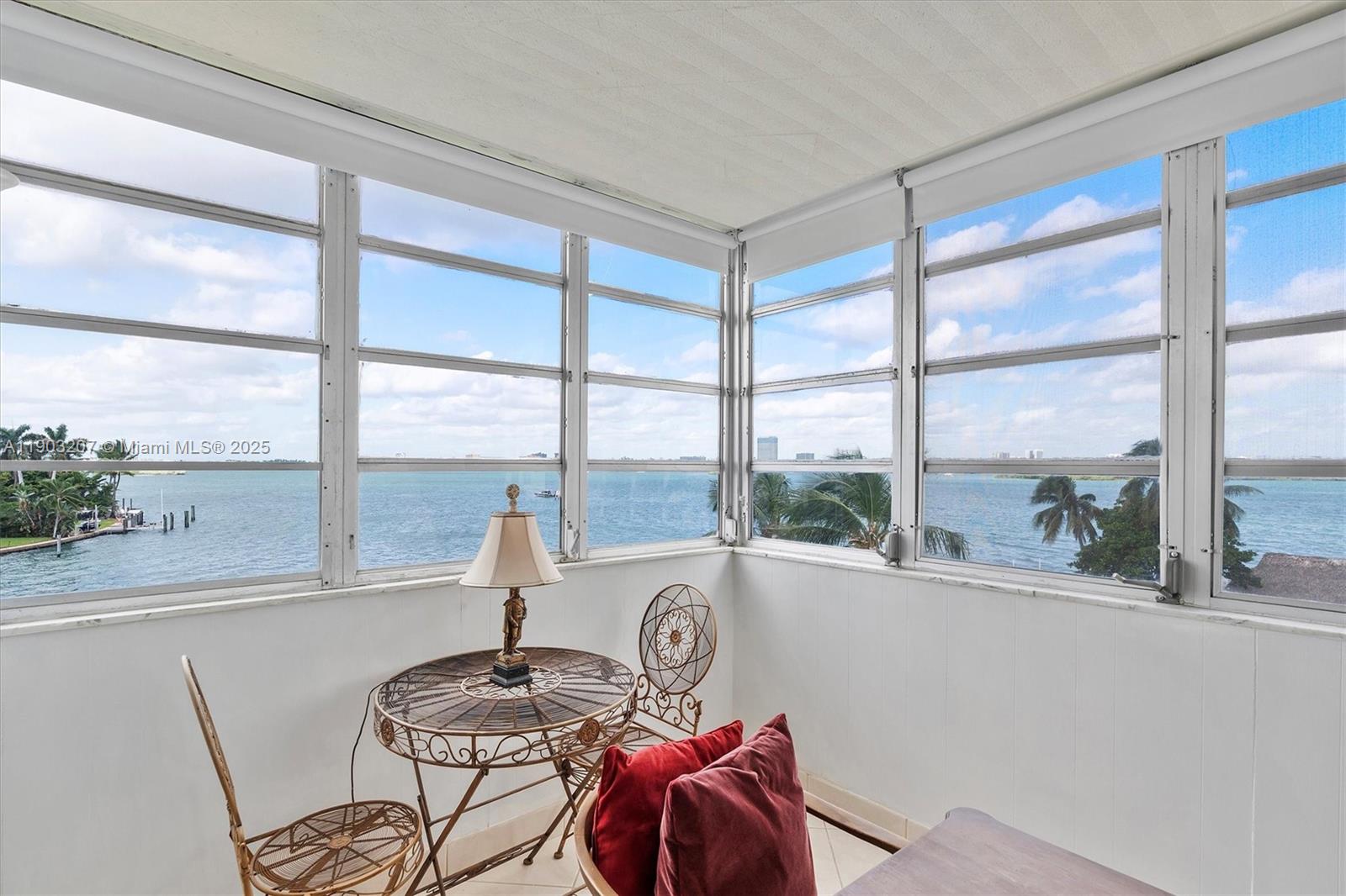 10300 W Bay Harbor Dr 4D