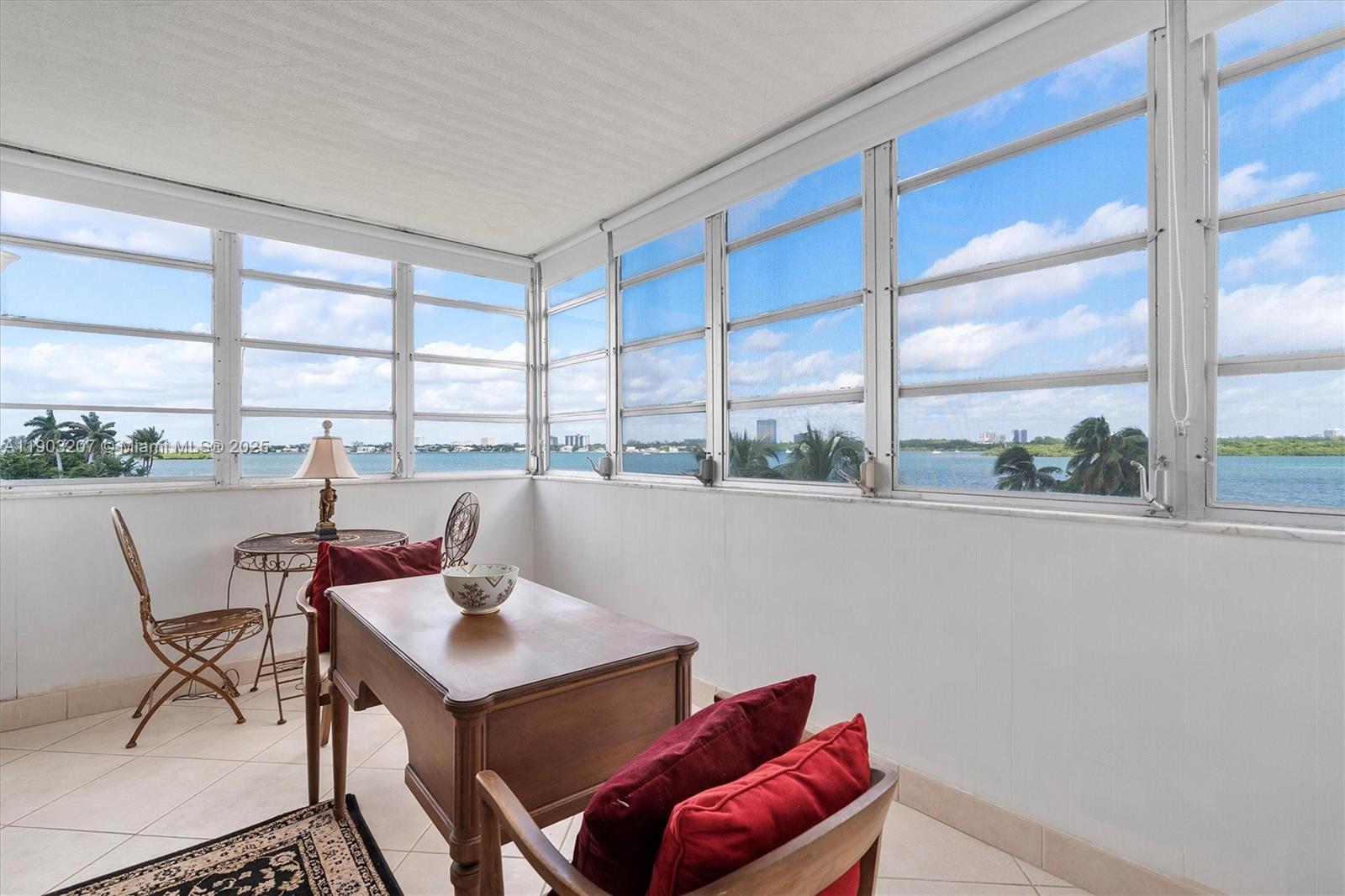 CORAL SEA TOWERS CO-OP - Residential