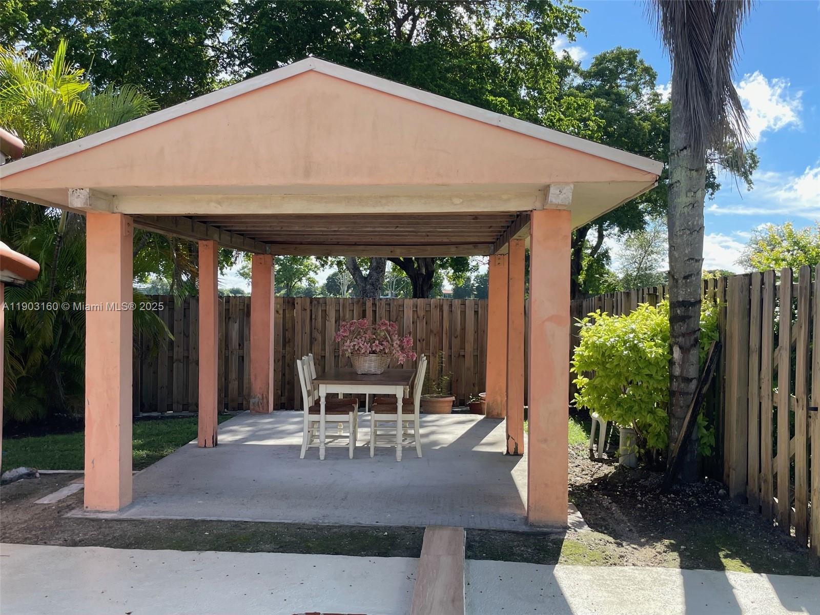 14604 SW 60th Ter
